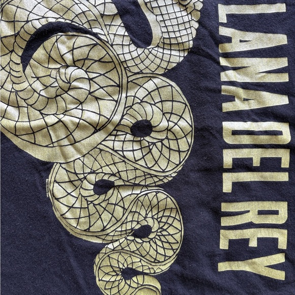 Authentic Lana Del Rey t shirt from the American Tour 2014 Concert - Picture 2 of 9